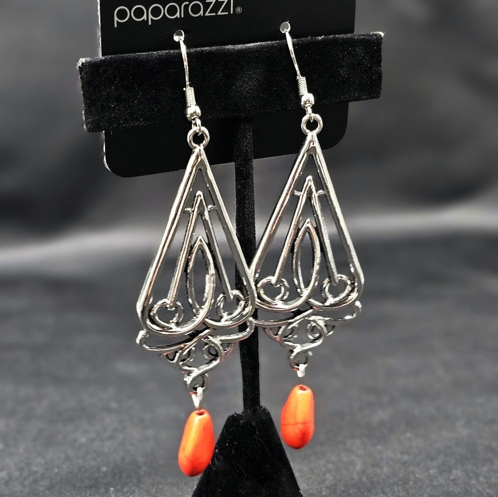 🔸️🧡'Transcendent Trendsetter' Orange Silver Fishhook Earrings Paparazzi🧡🔸️
